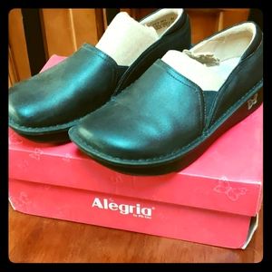 Alegria professional shoes. Black Napa leather.